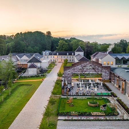 Le Grand Pavillon Chantilly Exterior photo